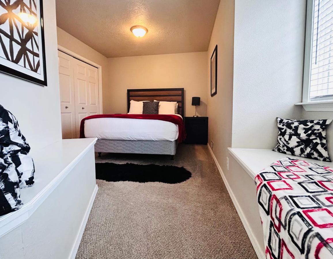 The Getaway Se Boise Condo Across The Street From Greenbelt, Bown Crossing And Boise River 3Bd 3Bath, 4 Beds! Lovely, Homey, Dining Table Seats 6 Bagian luar foto